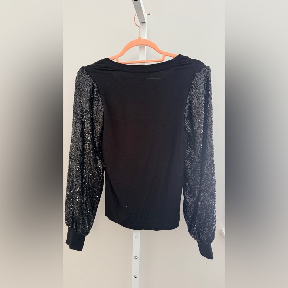 Rachel Zoe Black Presley Sequin Sleeve V-Neck Sweater size XS‎ - Picture 3 of 7